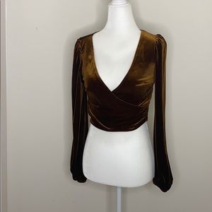 Forever 21 Brown long-sleeve cropped top